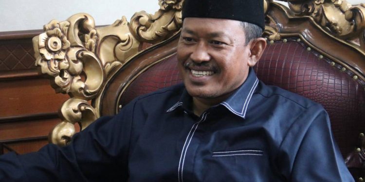 Wakil Ketua II DPRD Ucapkan Selamat Wardi Terpilih Gantikan Ibnu di Konferkab PWI Kutim