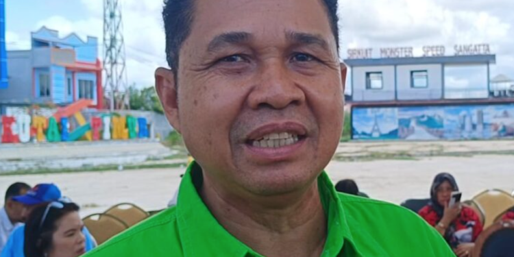 Perda Baru di Kutim: Pekerja Asing Wajib Punya KTP Lokal Setelah Setahun