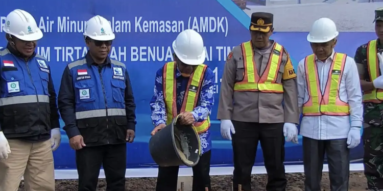 Ketua DPRD Kutai Timur Hadiri Peletakan Batu Pertama Pembangunan Air Minum, Sebut Pemerintah Sangat Mendukung
