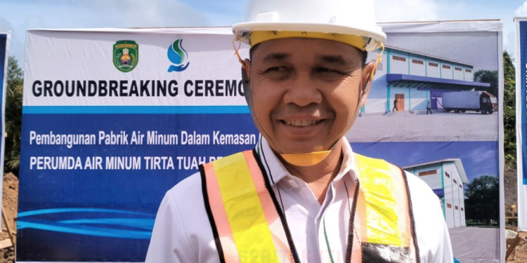 Ketua DPRD Kutai Timur Hadiri Peletakan Batu Pertama Pembangunan AMDK, Sebut Pemerintah Akan Turut Berkontribusi Untuk Mengembangkan AMDK