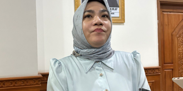 Wakil Ketua I DPRD Kutai Timur, Asti Mazar, Tekankan Pentingnya Koordinasi Efektif untuk Keberhasilan Program Pembangunan