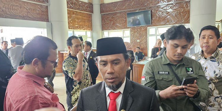 Ketua DPRD Kutim Ajak Masyarakat Peduli Penanggulangan HIV/AIDS