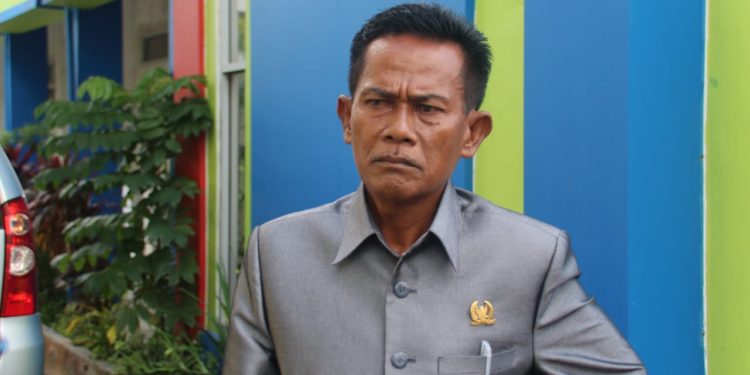 Yulianus Palangiran Usulkan Penambahan SMA Negeri di Kutim