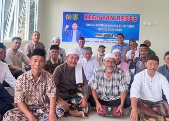 Reses di Masjid An Nur: Pandi Widiarto Dengarkan Keluhan Warga