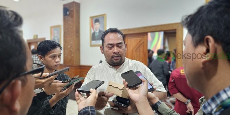 DPRD Kutim Soroti Potensi PAD Jumbo dari Penerangan Jalan dan Air Tanah yang “Bolong”