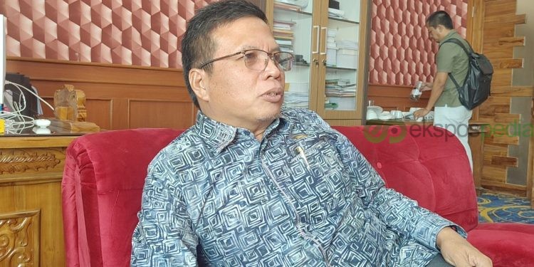 Kristian Hasmadi Kritik Kualitas Proyek Jalan di Wahau, Desak Pembangunan Wajib Kuat dan Tahan Lama, Jangan Asal-asalan!