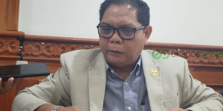 Bahcok Riadi Soroti Proyek DPUPR di Benua Baru Tak Miliki Papan Nama, Anggaran Tak Dibahas di DPRD