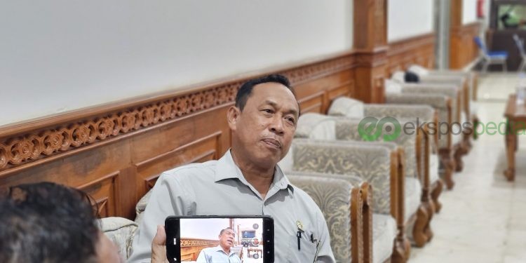 Akhmad Sulaiman Perjuangkan Seragam Khas Madrasah dan Sekolah Swasta Agar Ditanggung APBD